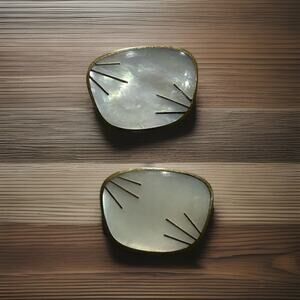 Lovely Vintage Mother of Pearl Cuff Links By Amerikaner